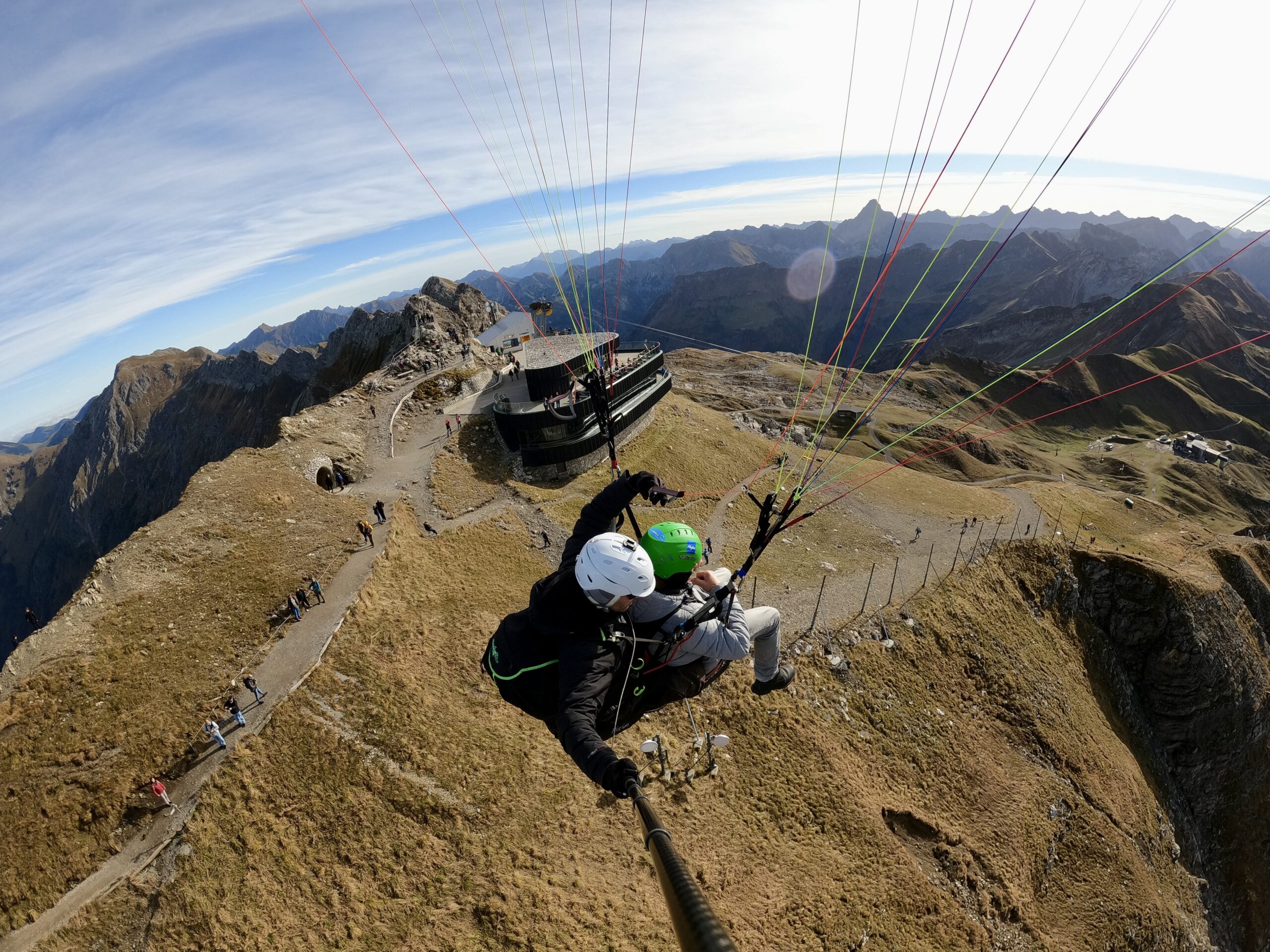 Gipfelstation Nebelhorn beim Thermikflug Tandemflug